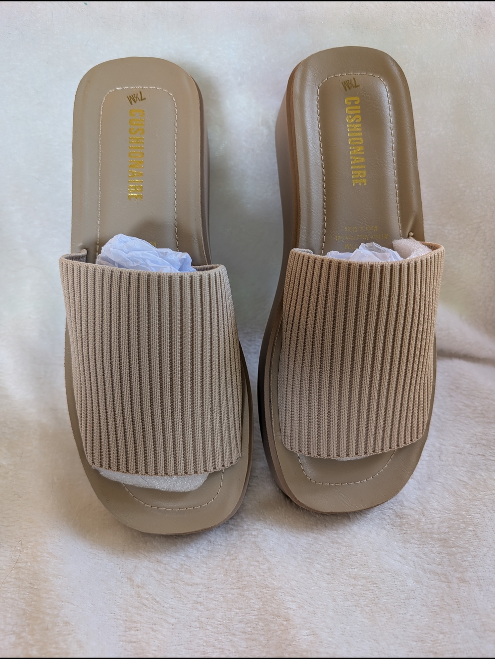 CUSHIONAIRE Pim Knit Platform Sandal TAUPE WEAVE Size 7.5 Brand New!
